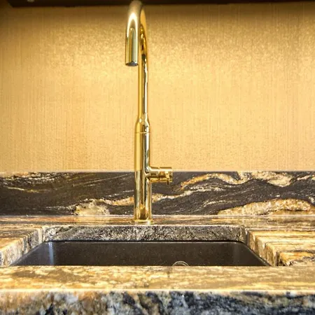 Apartmán Prymasa Tysiaclecia 83a By Homeprime Varšava