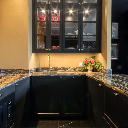 Prymasa Tysiaclecia 83a By Homeprime アパート *